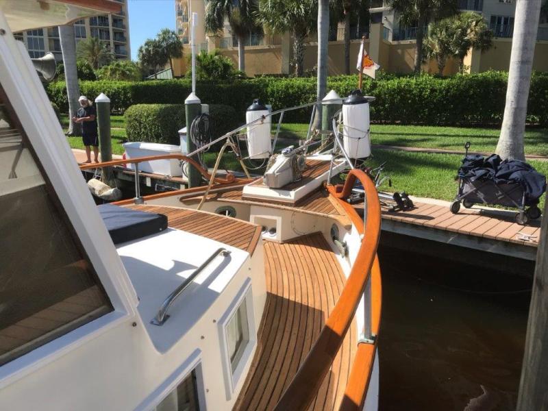 1986 Grand Banks 36 classic