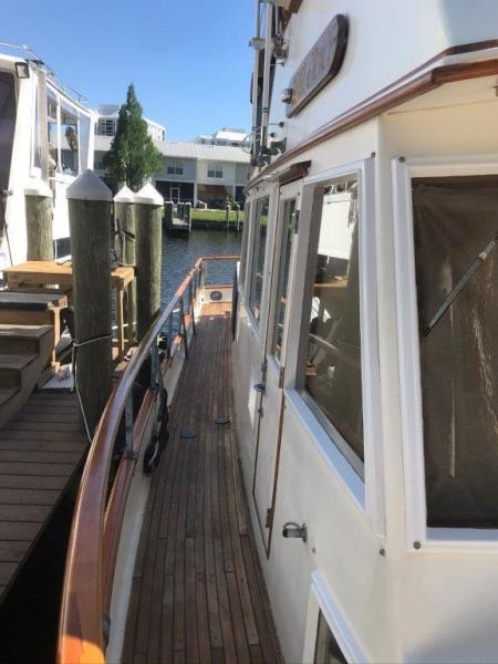 1986 Grand Banks 36 classic
