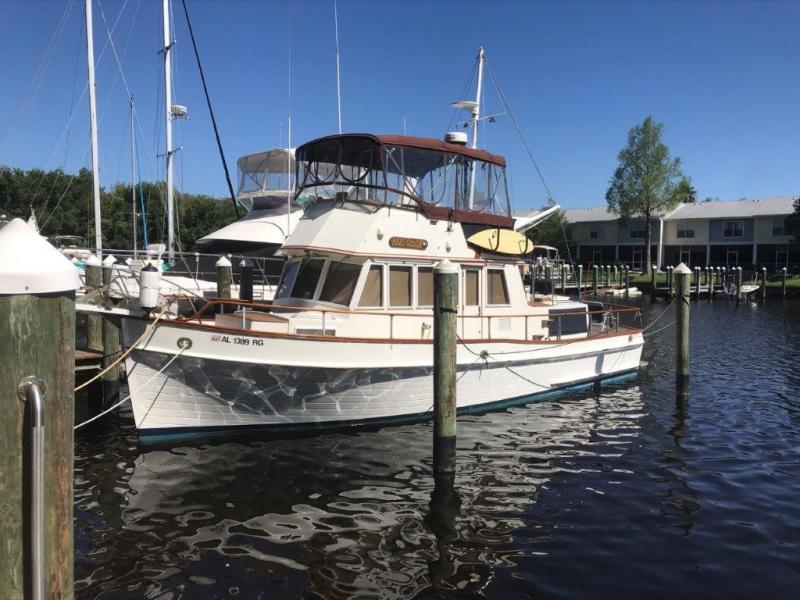 1986 Grand Banks 36 classic