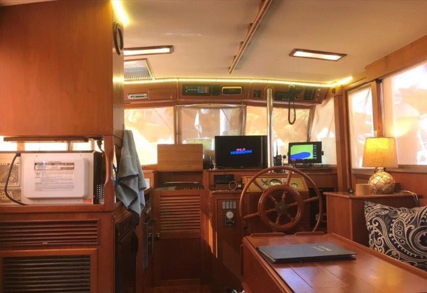 1986 Grand Banks 36 classic