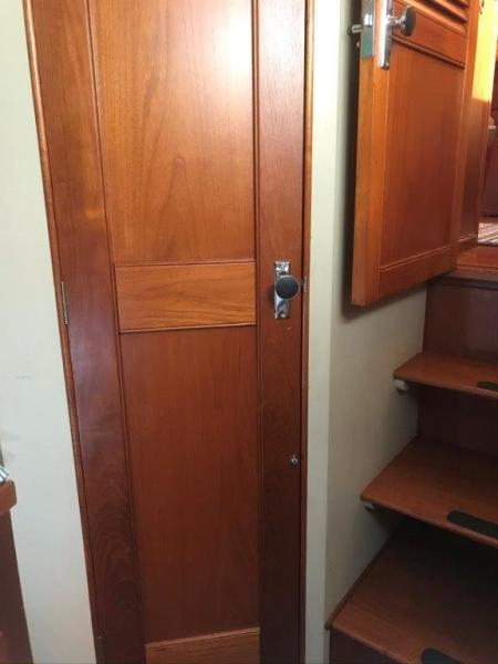 1986 Grand Banks 36 classic