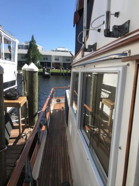1986 Grand Banks 36 classic