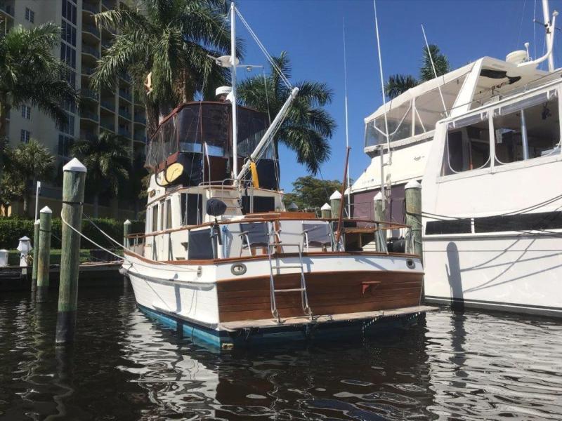 1986 Grand Banks 36 classic