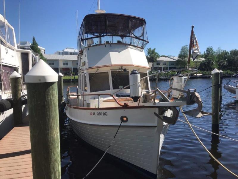 1986 Grand Banks 36 classic