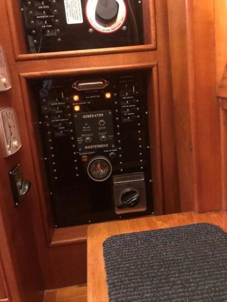 1986 Grand Banks 36 classic
