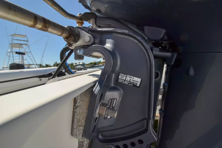 1998 Navigator 5300 Pilothouse
