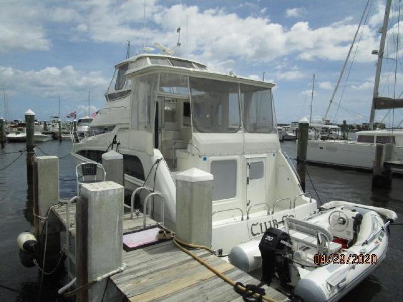 2007 Carver "47" CPMY
