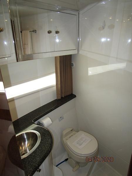 2007 Carver "47" CPMY