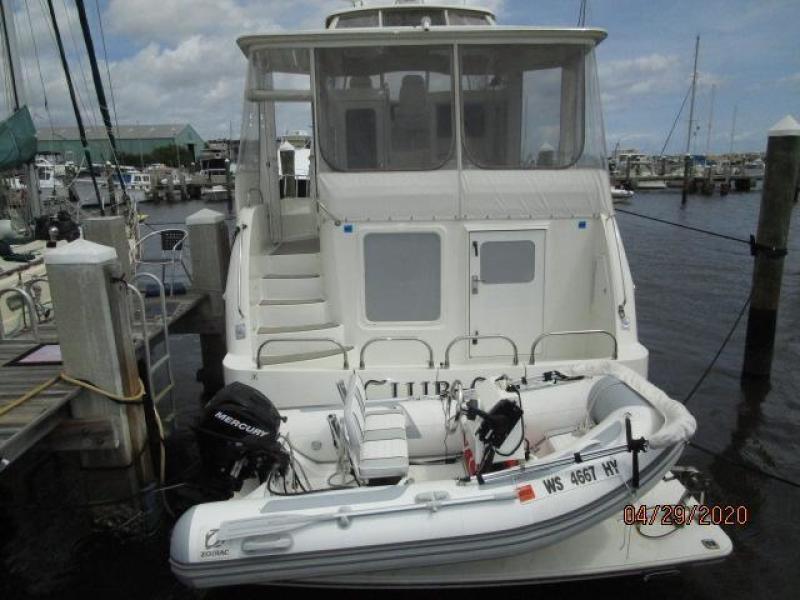 2007 Carver "47" CPMY