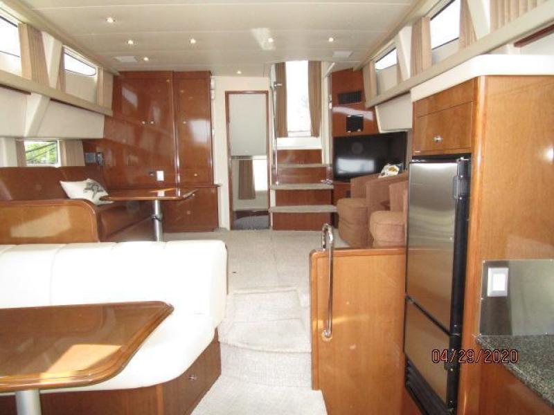2007 Carver "47" CPMY