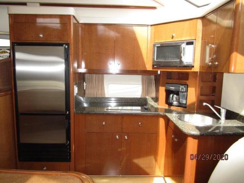 2007 Carver "47" CPMY