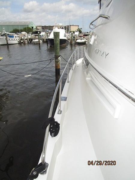 2007 Carver "47" CPMY