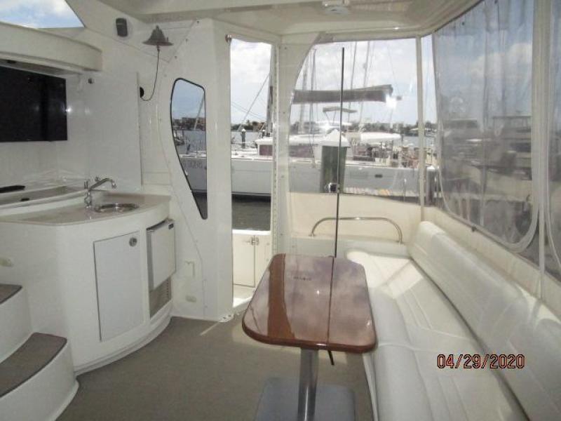 2007 Carver "47" CPMY