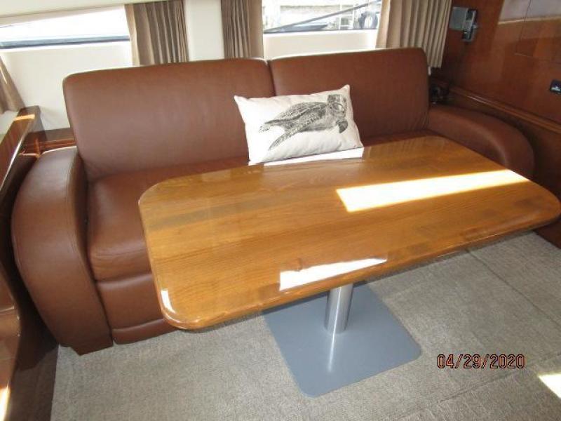2007 Carver "47" CPMY