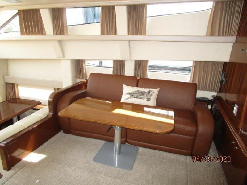 2007 Carver "47" CPMY
