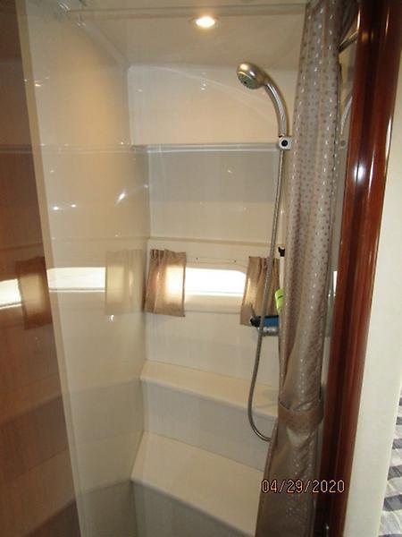 2007 Carver "47" CPMY