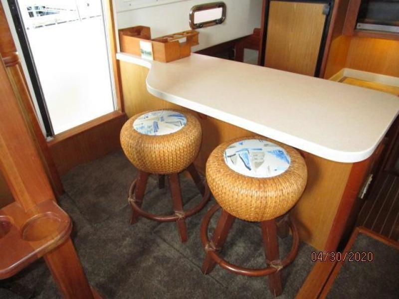 2005 Mainship "43" Trawler