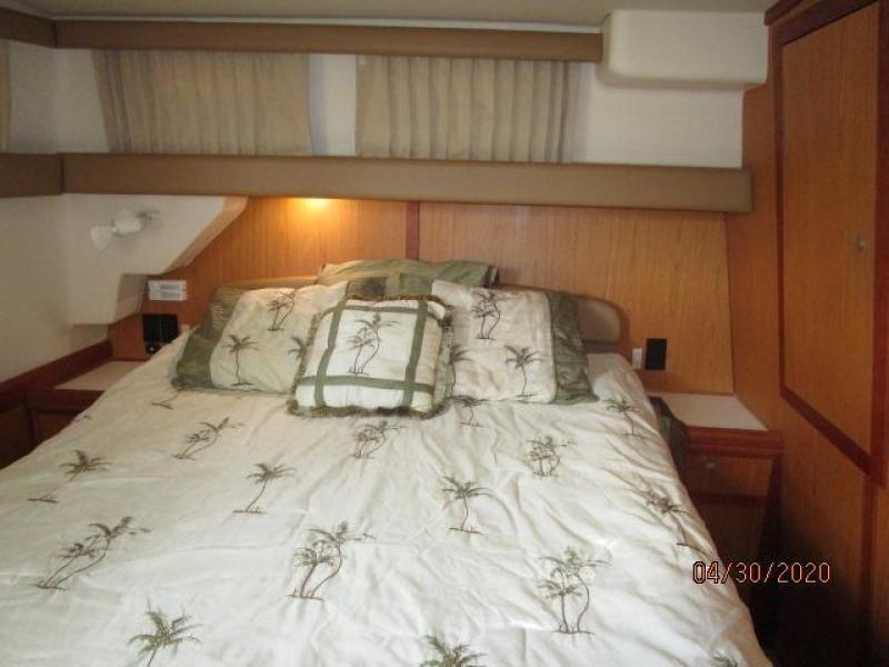 2005 Mainship "43" Trawler