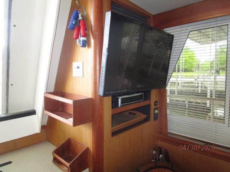 2005 Mainship "43" Trawler