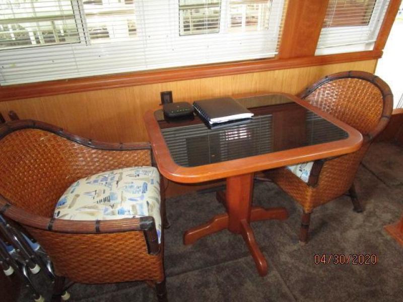 2005 Mainship "43" Trawler