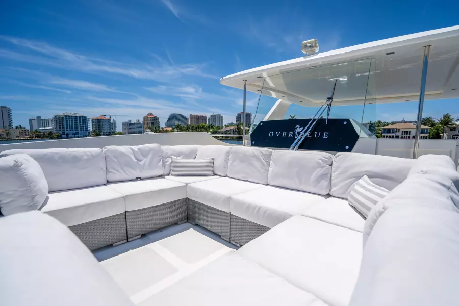 2017 Overblue 58 Powercat