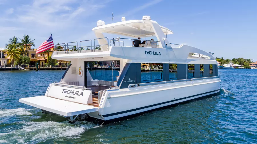 2017 Overblue 58 Powercat Starboard Aft View