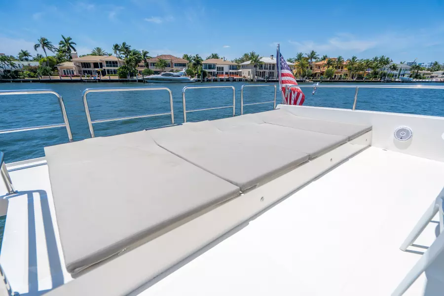 2017 Overblue 58 Powercat