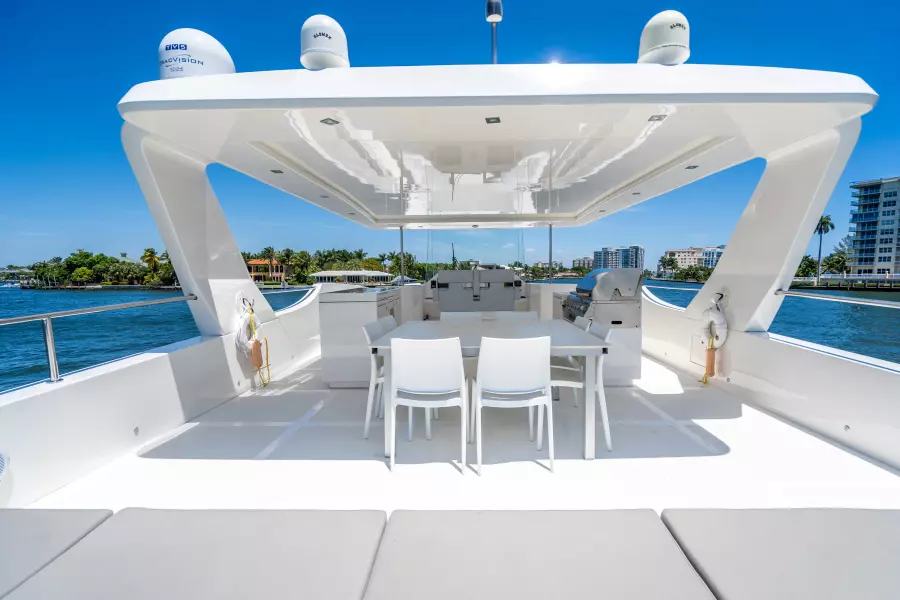2017 Overblue 58 Powercat