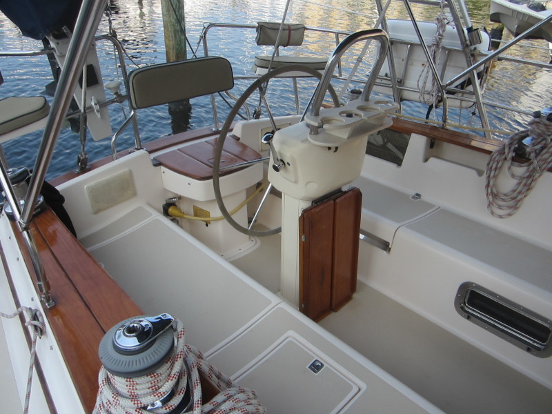 2002 Island Packet 420