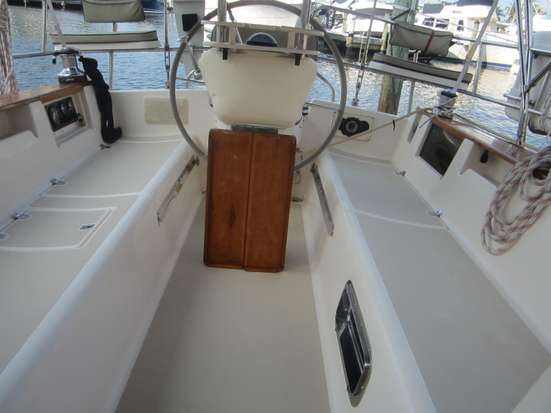 2002 Island Packet 420