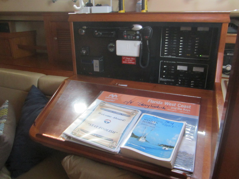 2002 Island Packet 420