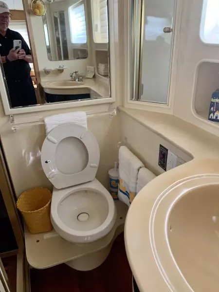 Lucky Duck 56ft Johnson Yacht For Sale