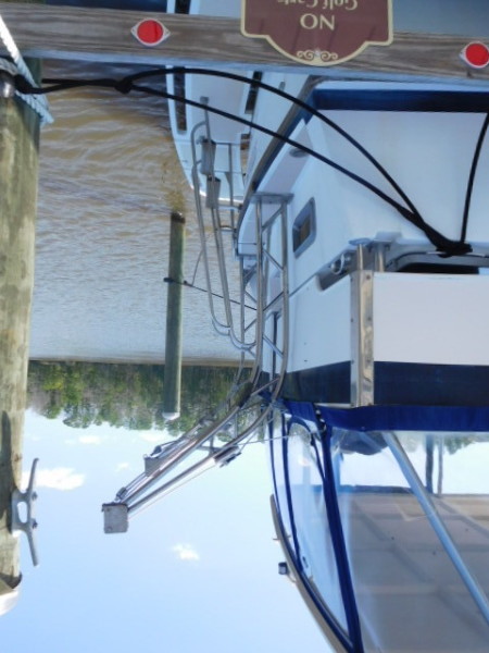 1985 Marine Trader Tradewinds Suncdeck