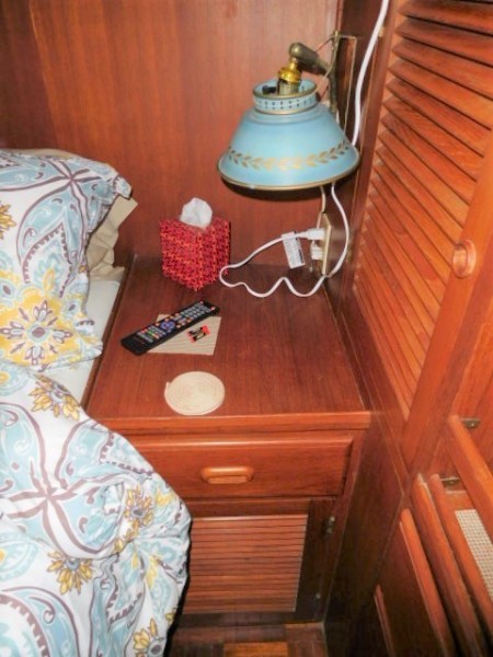 1985 Marine Trader Tradewinds Suncdeck
