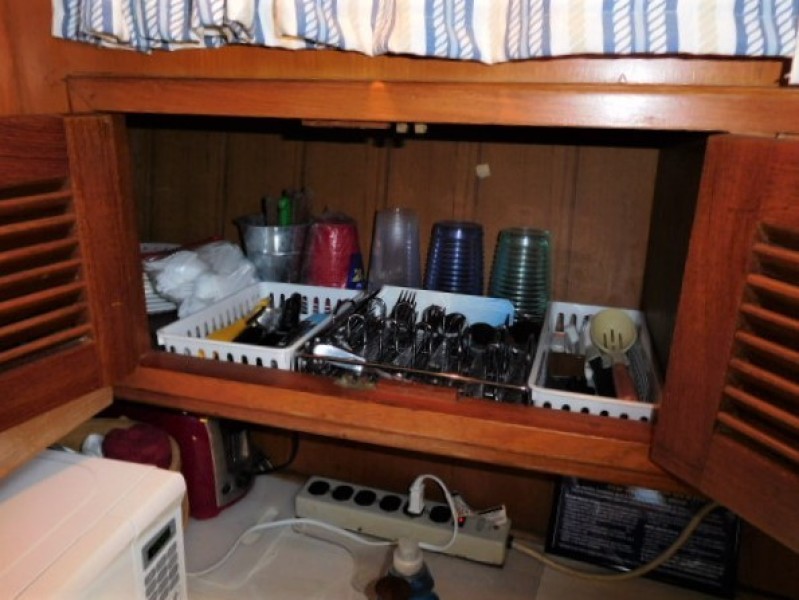 1985 Marine Trader Tradewinds Suncdeck