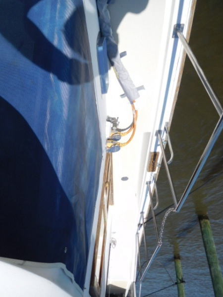 1985 Marine Trader Tradewinds Suncdeck
