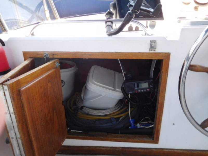 1985 Marine Trader Tradewinds Suncdeck