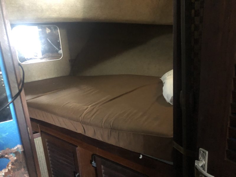 1981 Mainship "34" Sedan