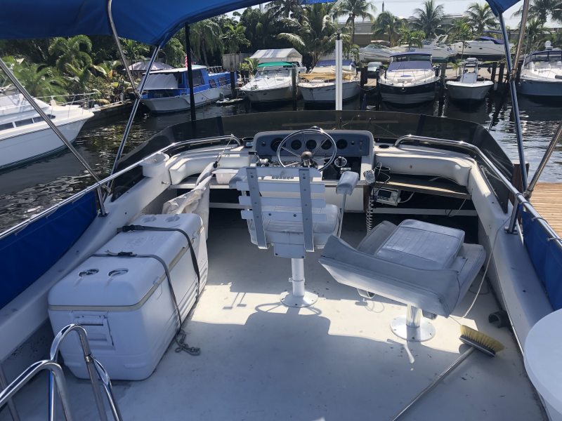 1981 Mainship "34" Sedan