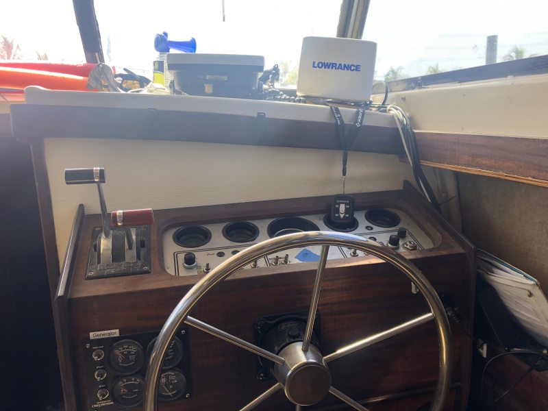 1981 Mainship "34" Sedan