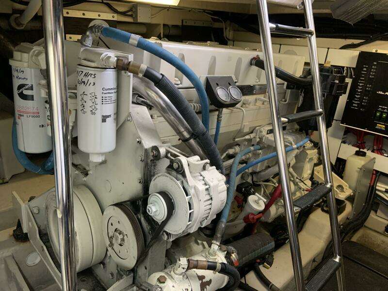 BLUE HEAVEN 50ft Sea Ray Yacht For Sale