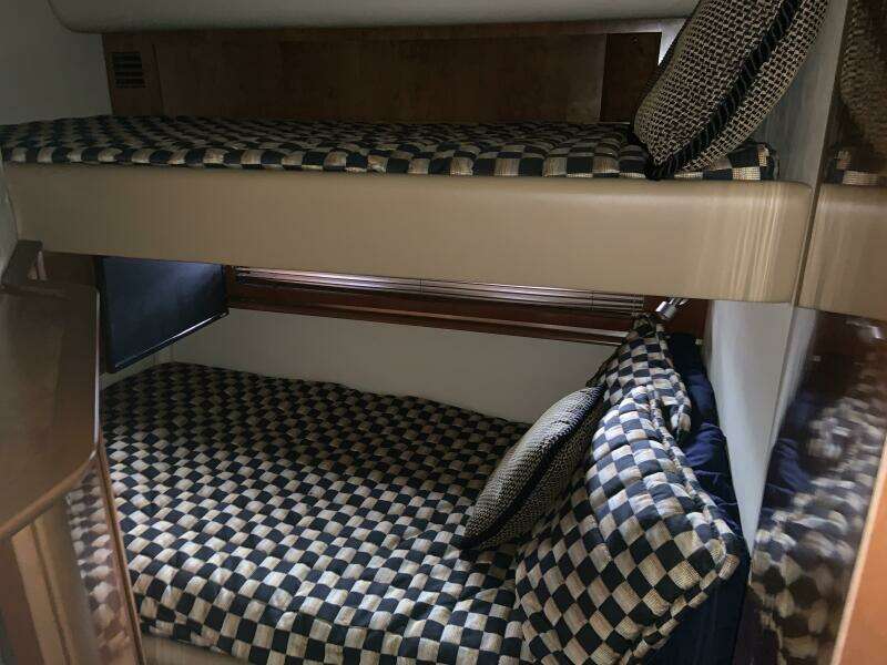 BLUE HEAVEN 50ft Sea Ray Yacht For Sale