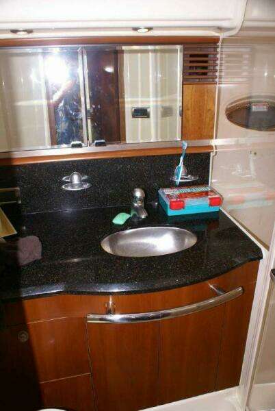 BLUE HEAVEN 50ft Sea Ray Yacht For Sale