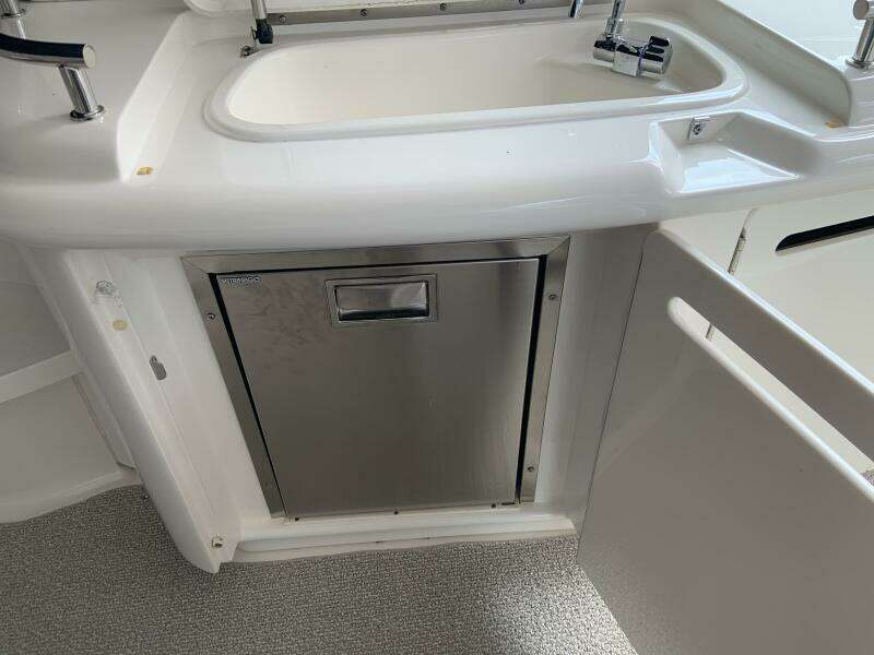 BLUE HEAVEN 50ft Sea Ray Yacht For Sale