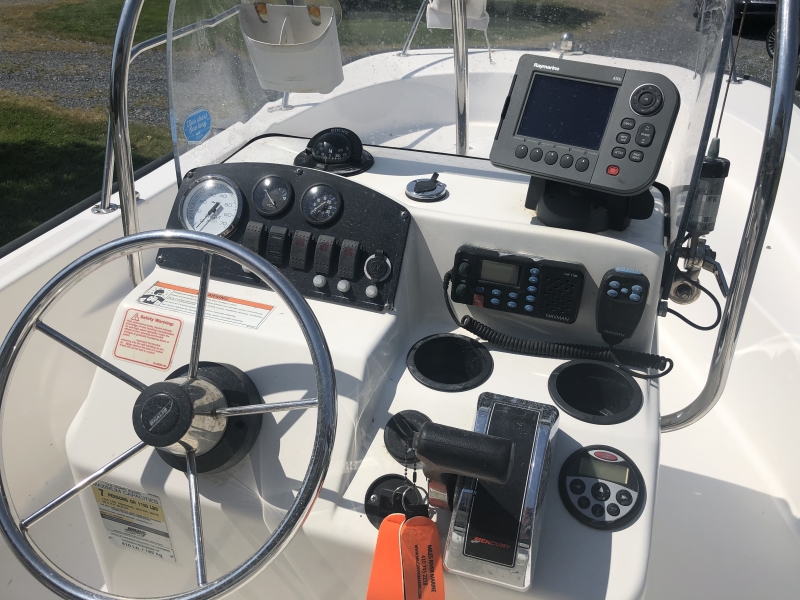2006 Boston Whaler Montauk