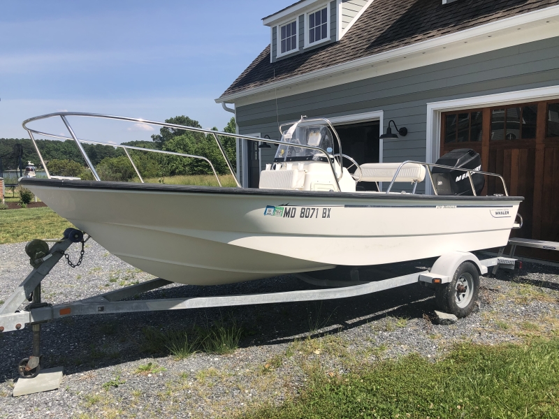 2006 Boston Whaler Montauk