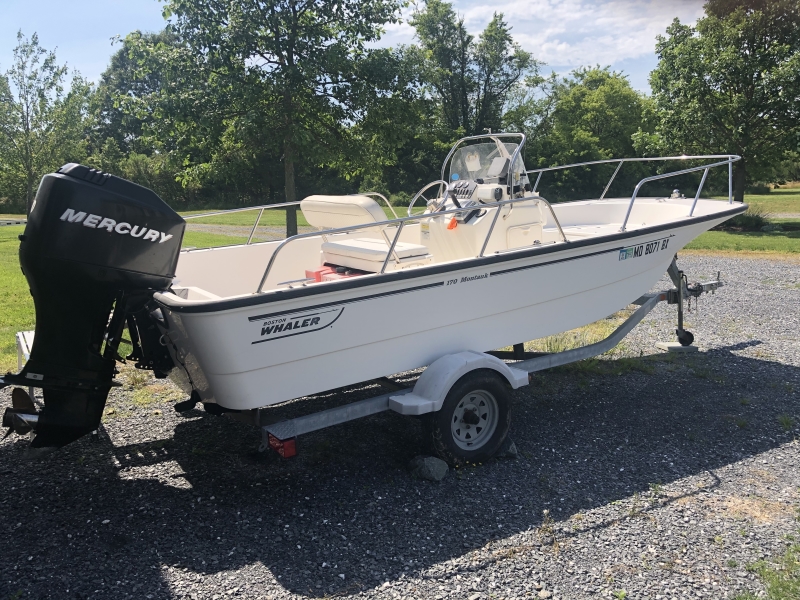 2006 Boston Whaler Montauk