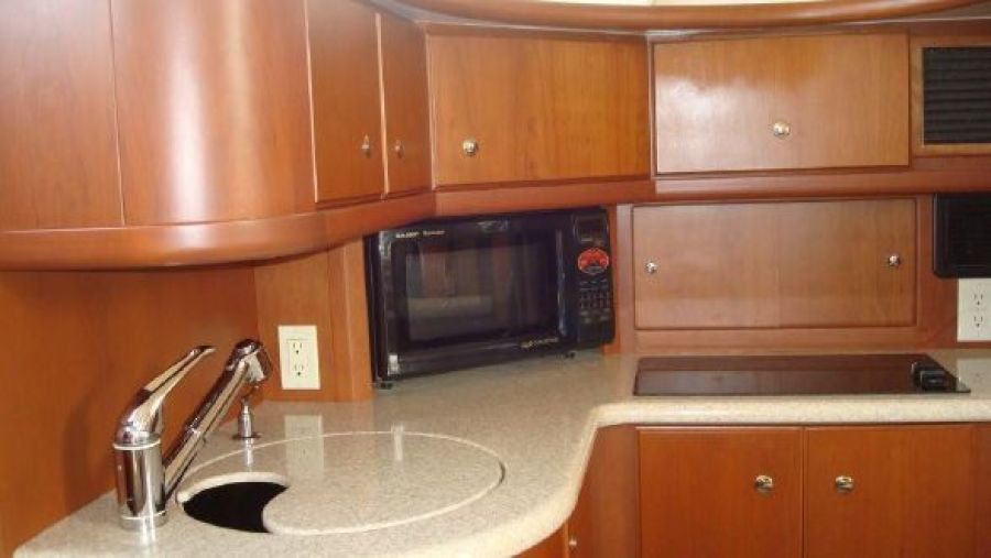 40' 2004 Silverton 35 Motor Yacht