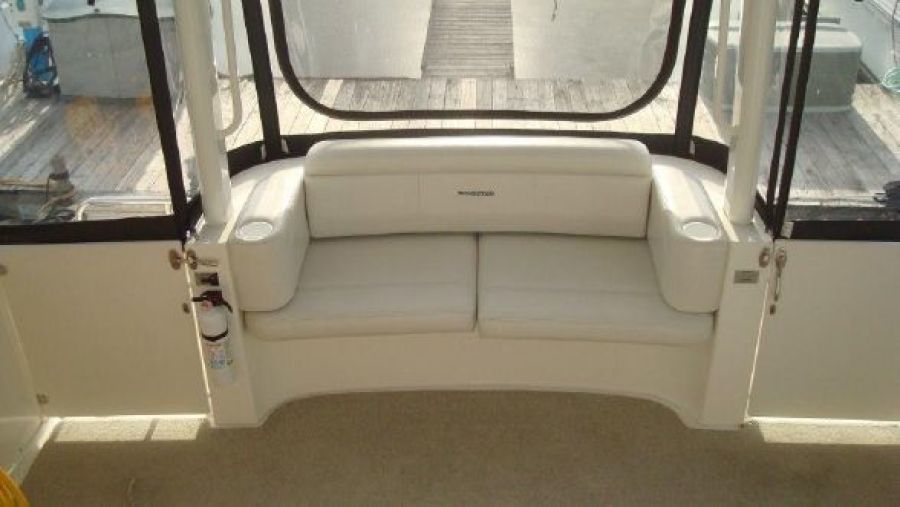 40' 2004 Silverton 35 Motor Yacht