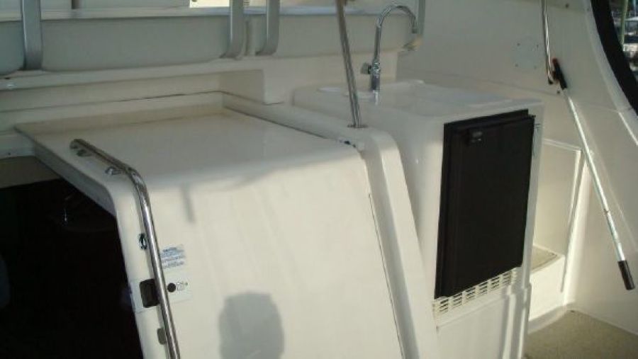 40' 2004 Silverton 35 Motor Yacht